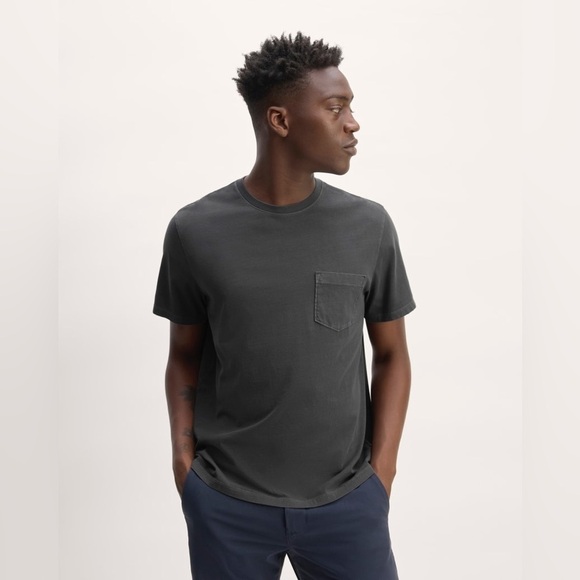 Everlane Men’s The Essential Organic Garment-Dyed Crew Short Sleeve Tee Shirt - Picture 2 of 10